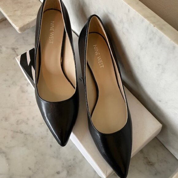 NINE WEST Elise Black 3" Smooth Nappa Leather Pointy Toe Pumps IOB - Picture 2 of 14